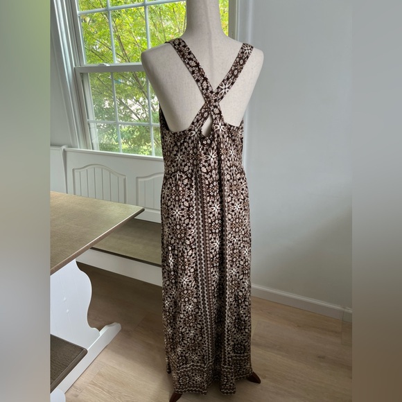 J. Jill Kona Brown/Pink Kaleidoscope Print Jersey Stretch Cross Back Maxi Dress - Picture 4 of 12